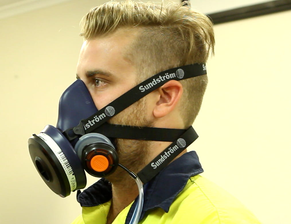 Face Fit Testing Sundstrom SR100